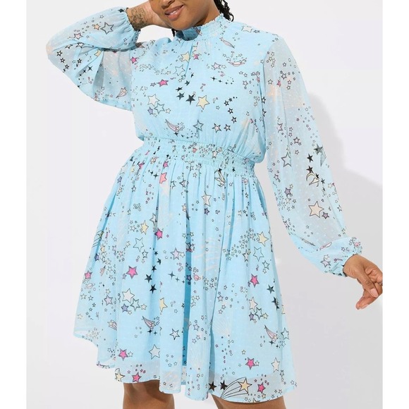 Torrid 3 Clipdot Blouson Sleeve Mock Nexk Skater Dress Cosmic Stars Summer 3X - Picture 12 of 16